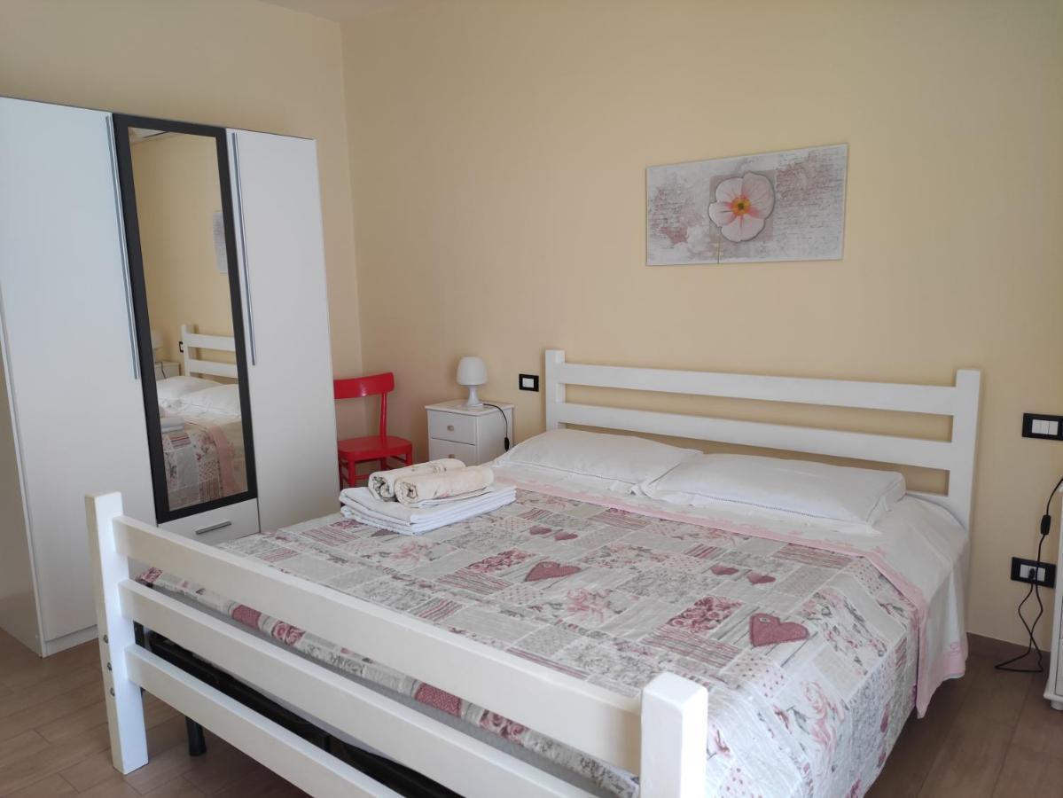 B&B Appia Antica Surbo Luaran gambar
